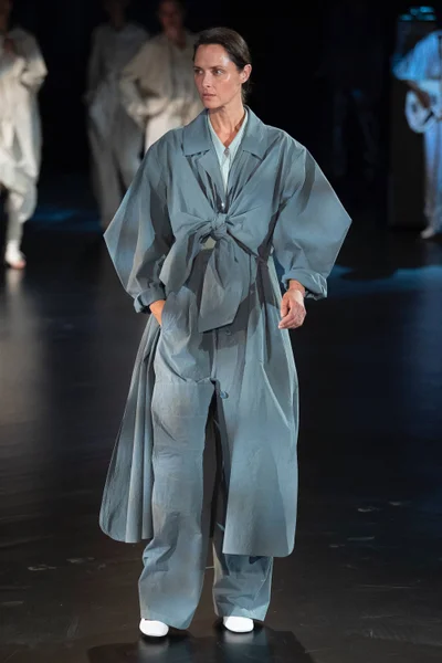 Look 14